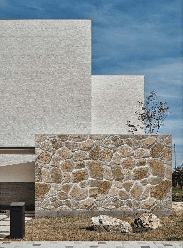 Photo by /assets/images/products/7.png